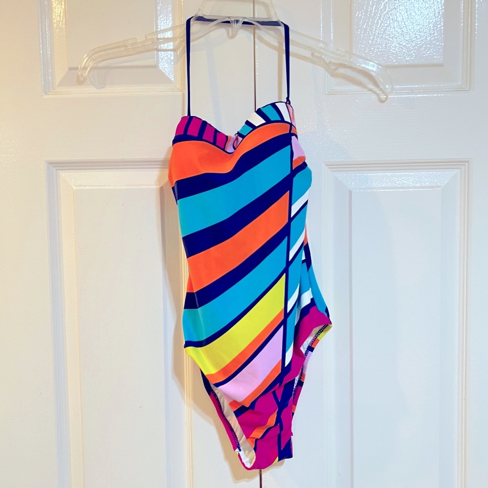 NWT-TRINA TURK-Catch A Wave-One Piece Bandeau Swimsuit-Sz 2